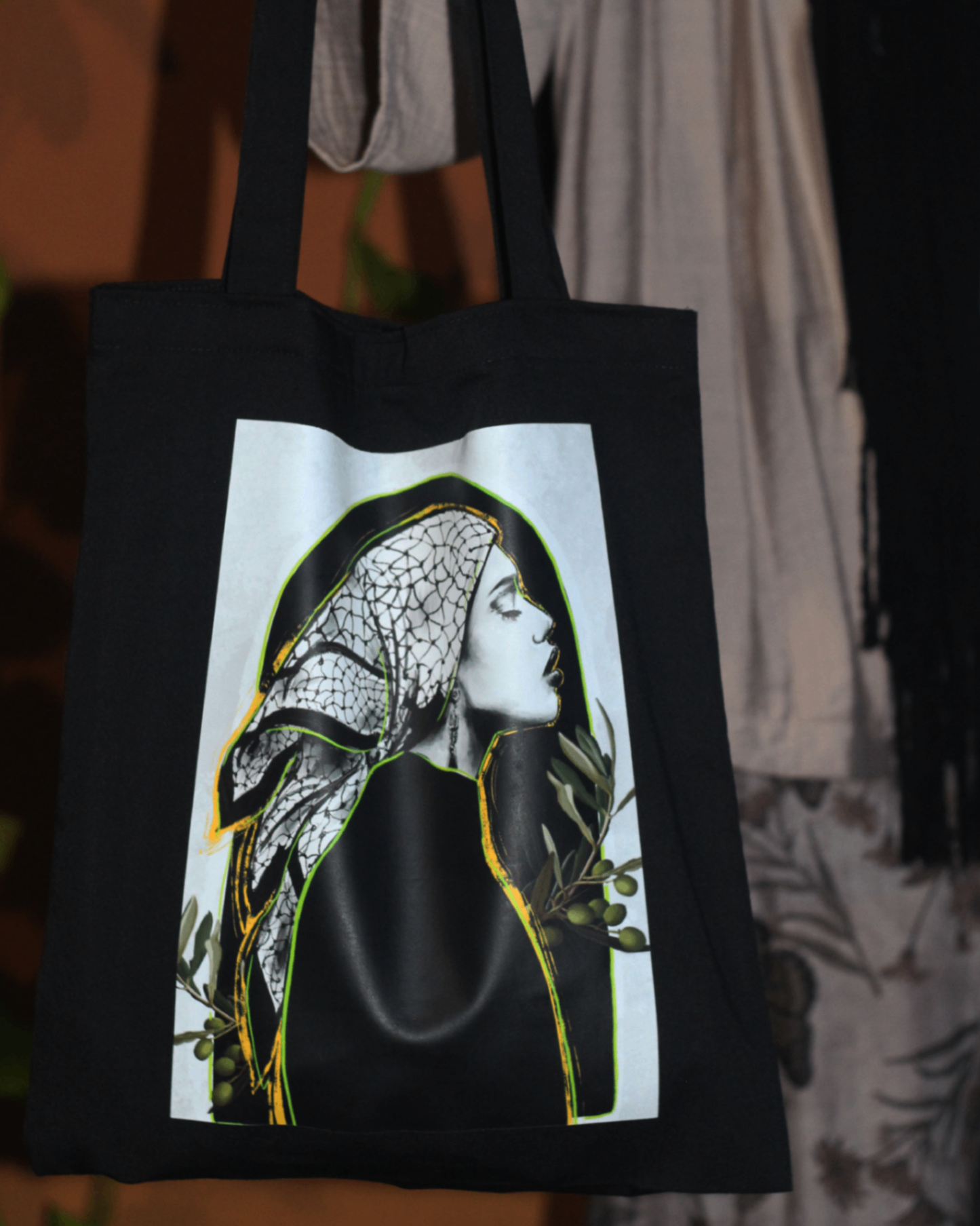 IDENTITY TOTEBAG