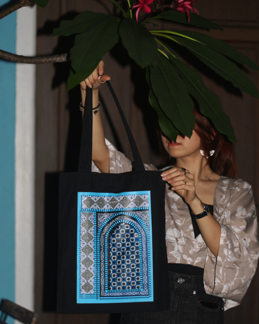 TILES TOTEBAG